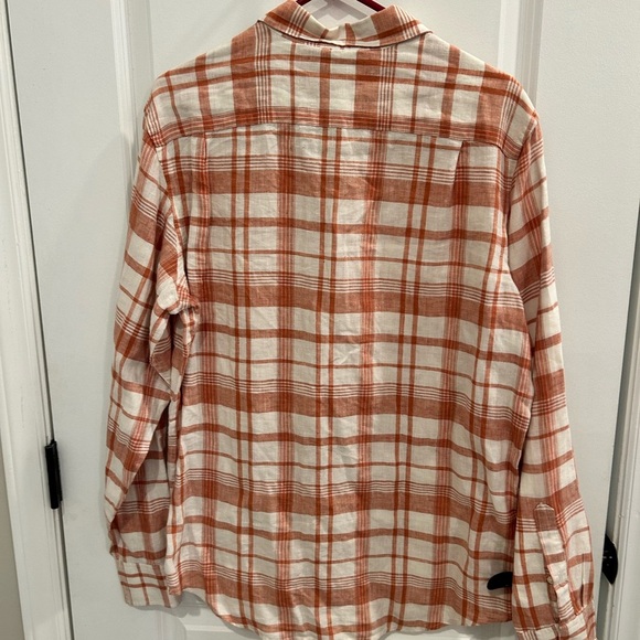Banana Republic Shirt Mens Medium 15-15.5 100% Linen Long Sleeve Button Up - Picture 2 of 4